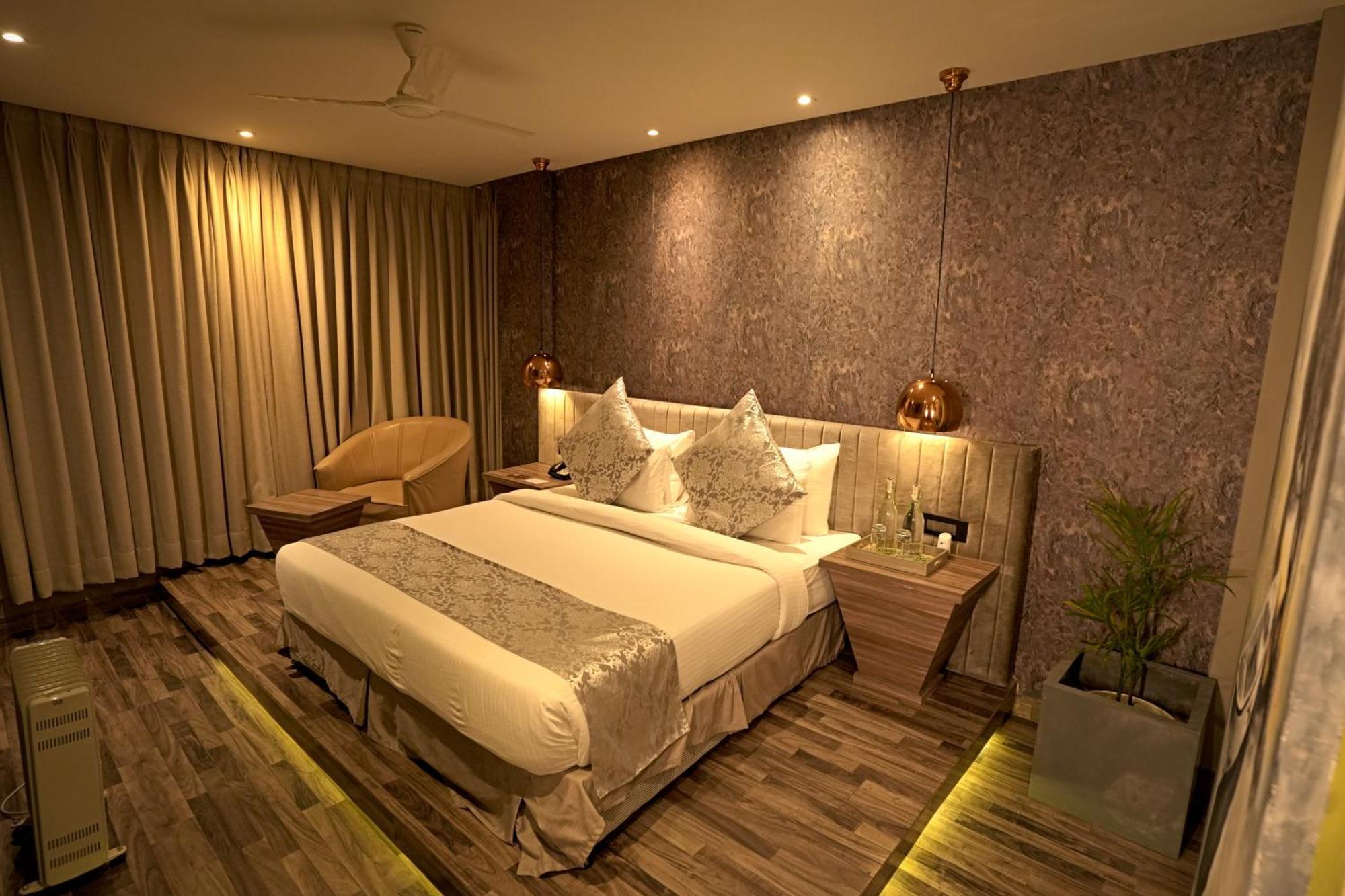 Sterling Palm Bliss - Rishikesh Hotel Kültér fotó